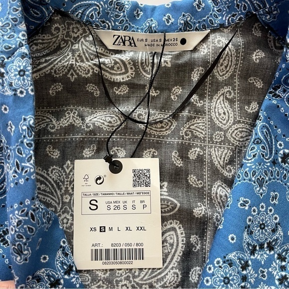 New Zara Black and Blue Paisley Print Retro Collared Wrap Top US S - Picture 6 of 9